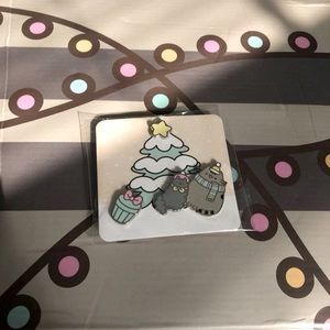 Pusheen Christmas Pins